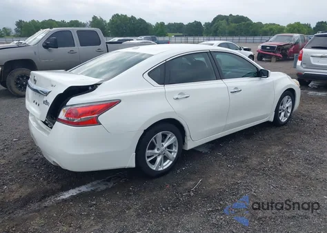 2015 Nissan Altima 2.5 Sv из США, поврежденный, VIN 1N4AL3APXFC279088
